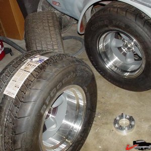 wheels and tires 003.jpg