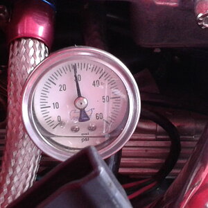 fuel gauge.jpg