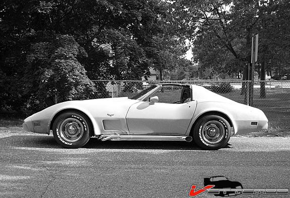 Corvette B&W 3.jpg